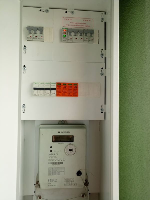 Instalacje elektryczne